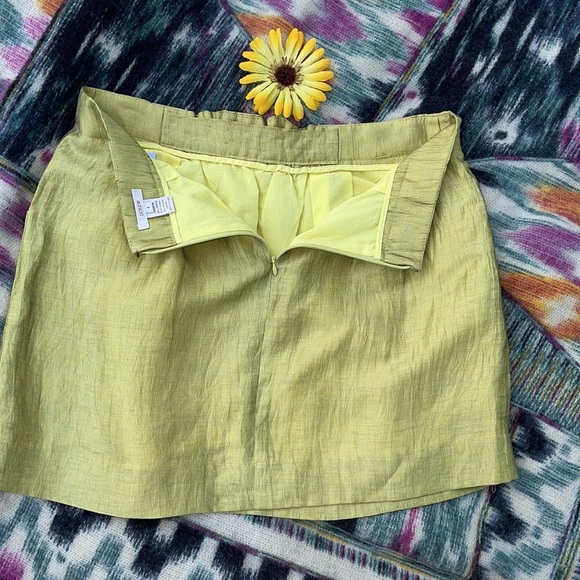 🌺 J.Crew; ADORABLE & RARE Pistachio Green Linen Lined Short Skirt; Misses Sz 4! - Picture 7 of 7